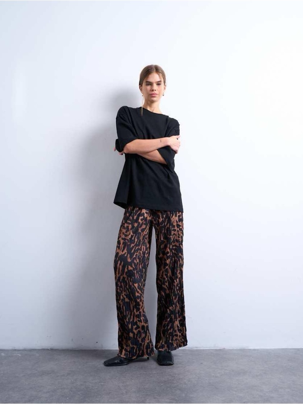 ASOS Topshop smudge leopard plisse wide leg animal print pants